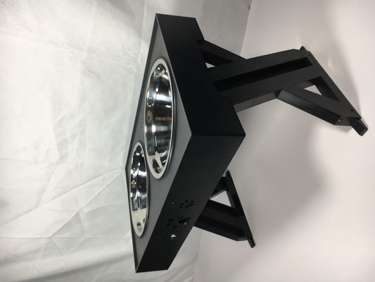 블랙 스테인레스 스틸 듀얼 볼 대견을 위해 서있다