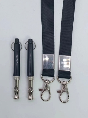 8cm*0.8cm의 스테인리스 스틸 초음파 강아지 휘파람으로 짖는 것을 멈추세요